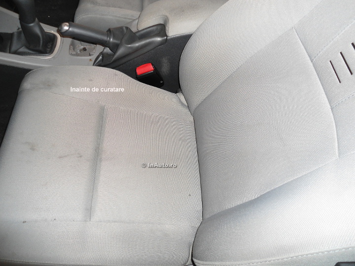 Interior Renault (inainte de curatare)